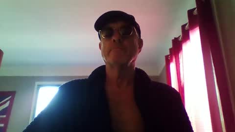 Snapshot of jerflor chatting on December 2025 11:49:02 AM jerflor online show from December 2025 11:49:02 AM