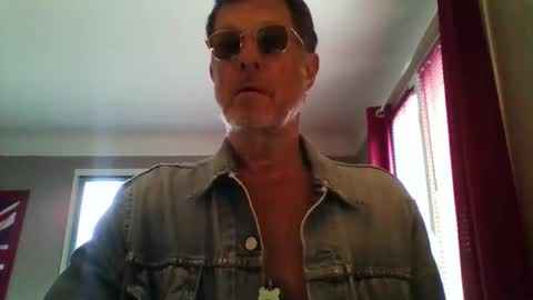 Snapshot of jerflor chatting on February 2026 03:34:02 PM jerflor online show from February 2026 03:34:02 PM