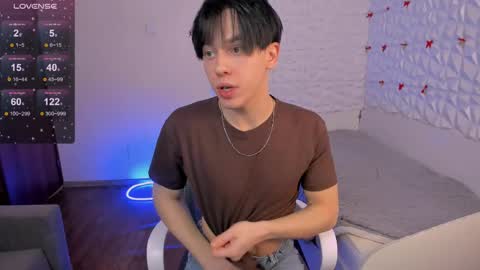 Snapshot of jerrybomb_ chatting on April 2026 02:49:01 AM Jerrybomb online show from April 2026 02:49:01 AM