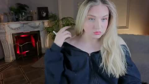 jes_solar online show from November 2025 10:37:01 PM