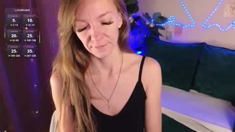 jesica_moon_peachy online show from December 2025 01:47:02 AM