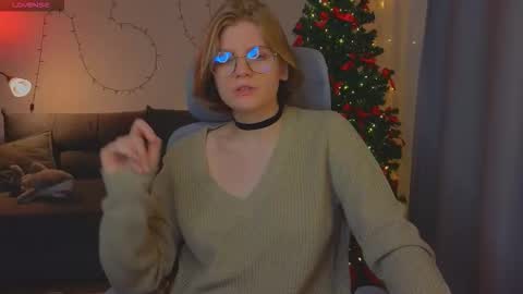  JessieVibes online show from December 2025 01:09:02 PM