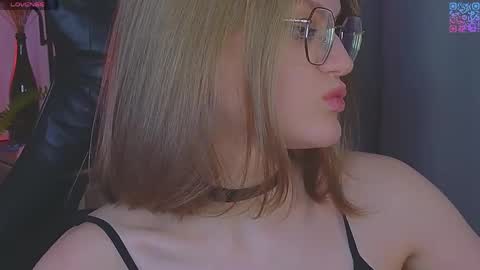 Snapshot of jess0e9 chatting on May 2026 03:31:02 PM JessieVibes online show from May 2026 03:31:02 PM