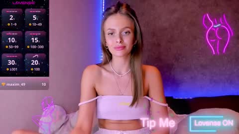 Jess online show from September 2025 09:39:02 PM