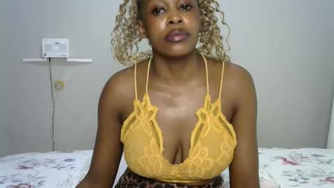 jessajoyy online show from October 2025 05:05:01 AM
