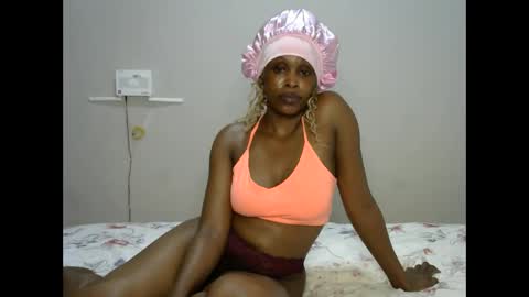 jessajoyy online show from October 2025 06:42:01 PM