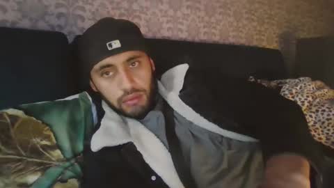 Angel  Demon online show from December 2025 08:27:01 PM