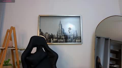 bella  adams online show from November 2025 09:53:01 AM