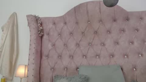 Jessica  online show from March 2026 06:36:01 PM