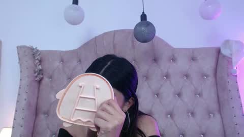 Jessica  online show from April 2026 03:02:01 AM