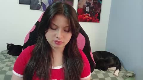 Snapshot of jessica_gomezz chatting on October 2025 10:04:01 PM Jessica gomez online show from October 2025 10:04:01 PM