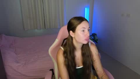 Snapshot of jessica_hanson chatting on May 2026 03:24:02 AM Jessy online show from May 2026 03:24:02 AM