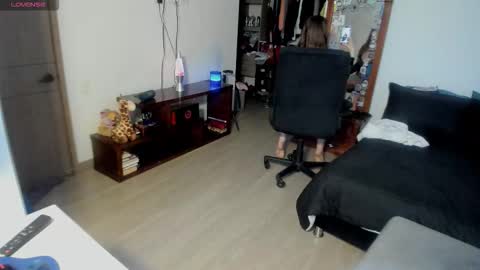 jessica_rabbit777_ online show from March 2026 11:02:01 PM