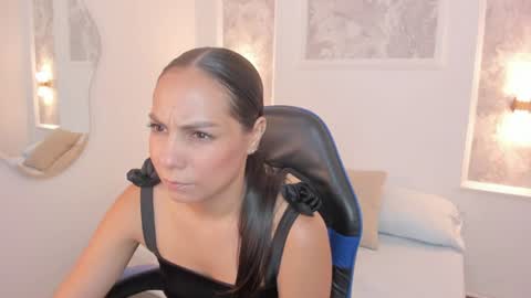 Snapshot of jessica_taylor_22 chatting on June 2026 07:16:02 PM jessica_taylor_22 online show from June 2026 07:16:02 PM