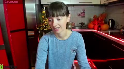 jessicaforris online show from October 2025 07:06:01 AM