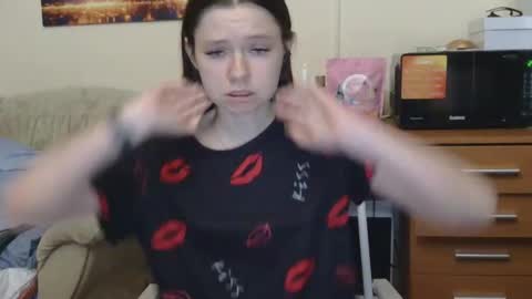 Snapshot of jessicaholland1 chatting on May 2026 05:53:01 PM jessicaholland1 online show from May 2026 05:53:01 PM