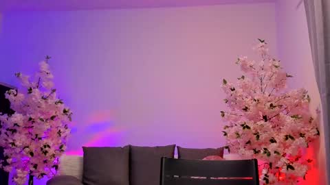 Gloria   online show from January 2025 03:09:02 AM