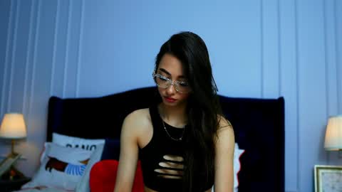 Snapshot of jessie_pinkk chatting on June 2026 04:34:02 AM Jessie online show from June 2026 04:34:02 AM