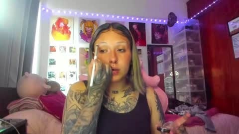 Snapshot of jessie_williams_01 chatting on April 2026 08:57:02 PM Your Sweet Angel online show from April 2026 08:57:02 PM