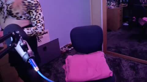 Snapshot of jessiessicaxx chatting on December 2024 04:04:02 PM Jessiessicaxx online show from December 2024 04:04:02 PM