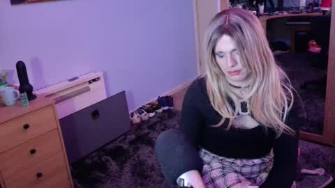 Snapshot of jessiessicaxx chatting on December 2024 10:11:02 PM Jessiessicaxx online show from December 2024 10:11:02 PM