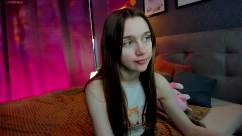 Jessie online show from December 2025 09:18:02 AM