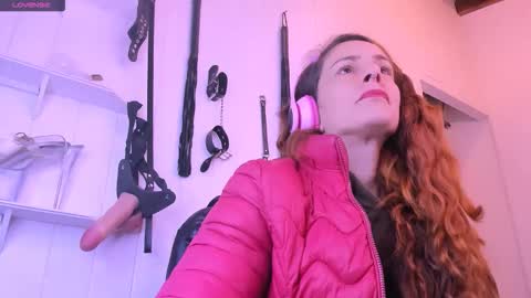 jessiricci online show from May 2026 12:35:02 PM
