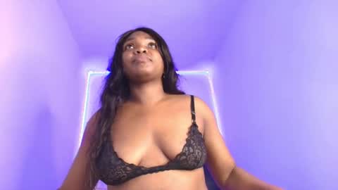 jessten1 online show from November 2025 07:00:02 AM