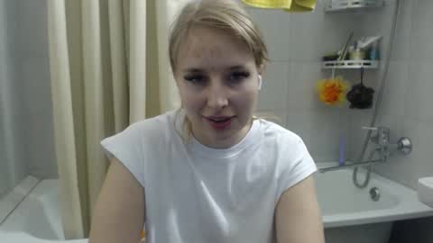 Jessy online show from December 2024 12:22:02 PM