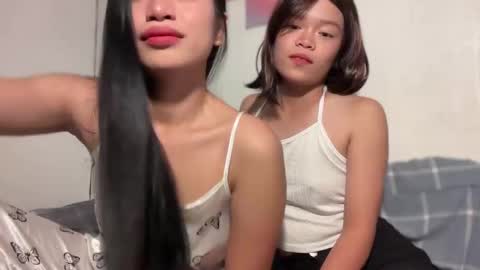 Snapshot of jessy_fox888 chatting on November 2025 04:06:02 PM Jessy online show from November 2025 04:06:02 PM