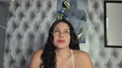 Jessy Browwn online show from October 2025 03:47:01 AM