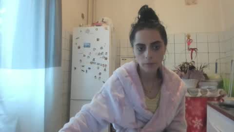 Jessy online show from October 2025 11:18:01 AM