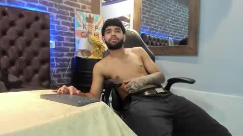 --- Jesus --- online show from November 2025 02:06:02 PM