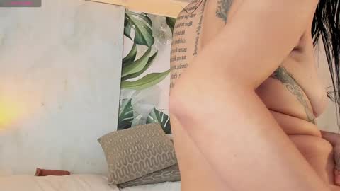 Jessica online show from December 2024 07:00:02 AM