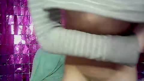 Snapshot of jet_clomet21 chatting on June 2026 02:30:01 PM Ale online show from June 2026 02:30:01 PM