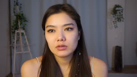 Hi all. My name is Naomi and Im glad to see you in my room  online show from January 2025 04:13:02 PM