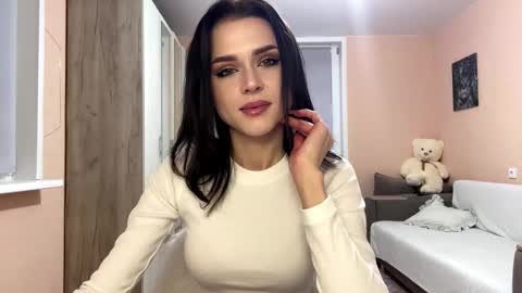 Lea online show from November 2025 03:11:02 PM