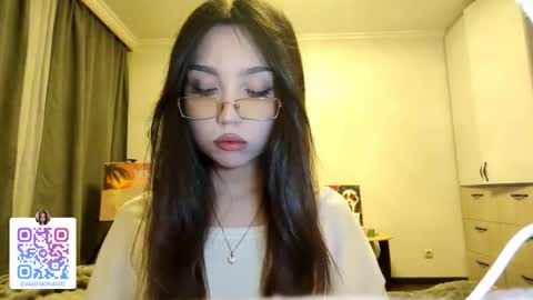 I am Gina ntmu Lets hit 10 Thumbs Up together online show from January 2026 03:52:02 AM