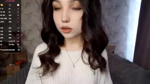 Snapshot of jettanicolay chatting on April 2026 06:36:01 AM I am Gina ntmu Lets hit 10 Thumbs Up together online show from April 2026 06:36:01 AM