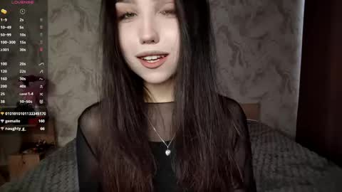 Snapshot of jettanicolay chatting on April 2026 01:41:02 PM I am Gina ntmu Lets hit 10 Thumbs Up together online show from April 2026 01:41:02 PM