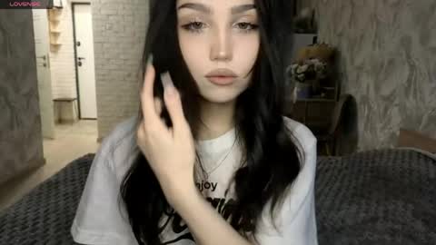 Snapshot of jettanicolay chatting on May 2026 05:37:01 AM I am Gina ntmu Lets hit 10 Thumbs Up together online show from May 2026 05:37:01 AM