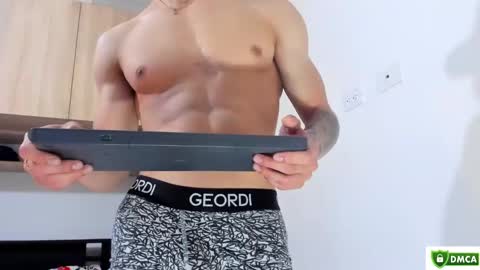 Snapshot of jey_cox23 chatting on January 2025 11:54:02 AM jey cox online show from January 2025 11:54:02 AM