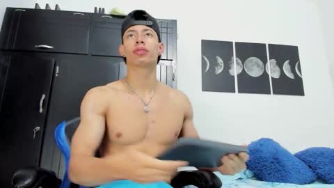 Snapshot of jey_cox23 chatting on September 2025 11:36:02 AM jey cox online show from September 2025 11:36:02 AM