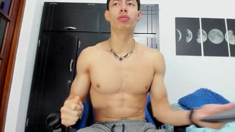 Snapshot of jey_cox23 chatting on October 2025 10:57:02 AM jey cox online show from October 2025 10:57:02 AM