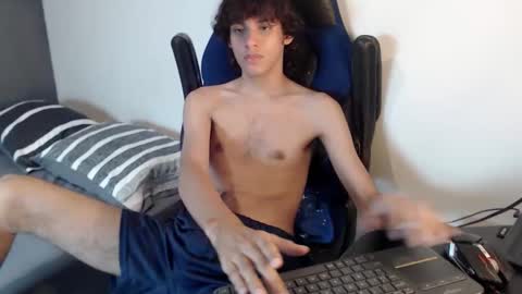 jey_foxx online show from April 2026 09:50:01 PM