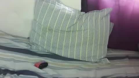 Snapshot of jg1105 chatting on January 2026 04:53:02 PM jg1105 online show from January 2026 04:53:02 PM