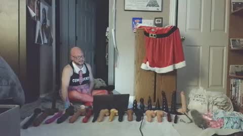 Snapshot of jghosty69 chatting on February 2025 12:42:01 AM Nasty Cumslut online show from February 2025 12:42:01 AM