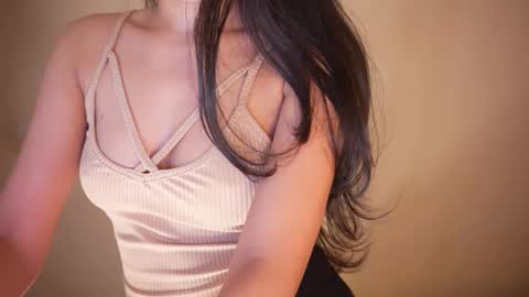 Jhaanvi online show from December 2024 10:21:02 PM