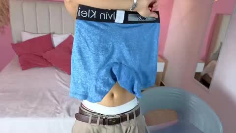 Jhan online show from April 2026 04:34:02 PM