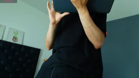 Jheampiero online show from March 2026 09:18:02 PM